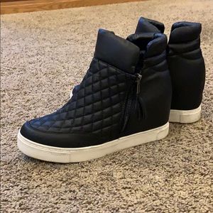 Steve Madden platform black women’s size 10